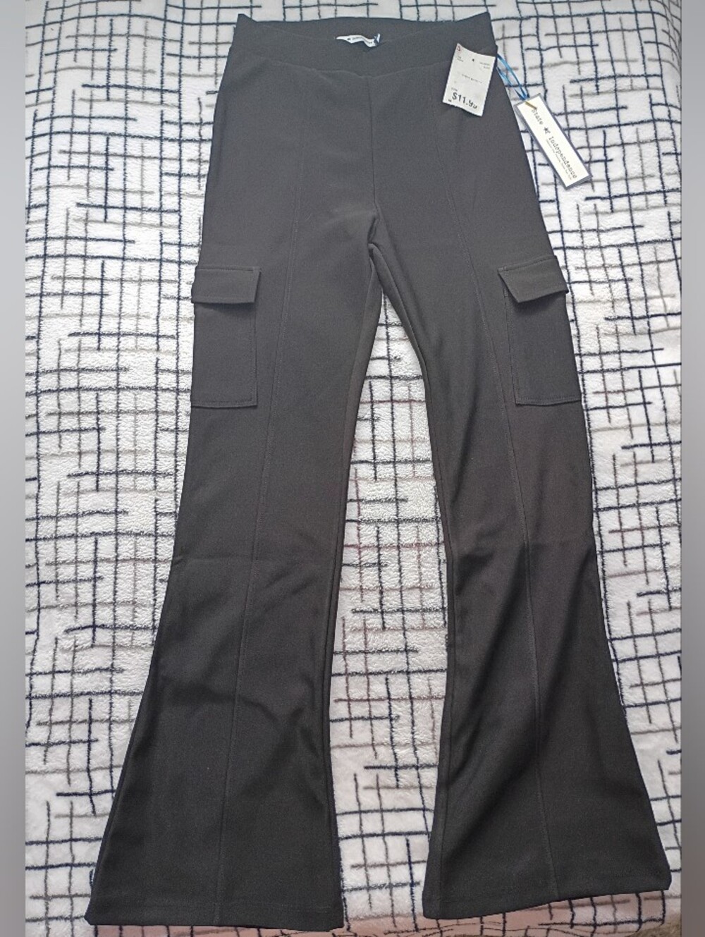Juniors Size Small Black Flared Cargo Bell Bottom Pants
